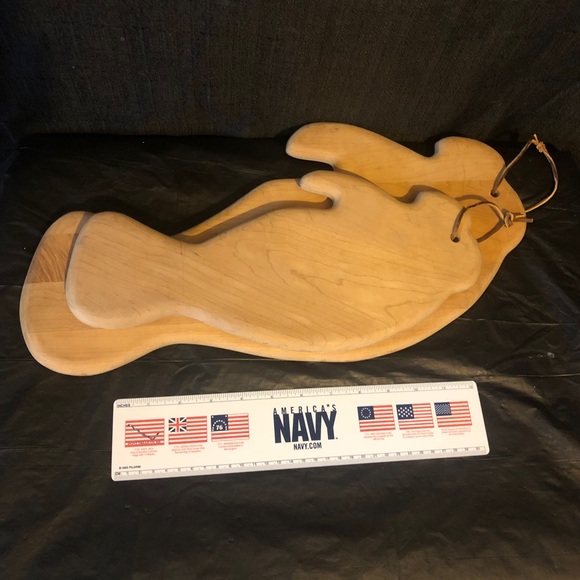 Manatee mother & baby blond hardwood cutting boards handcrafted - Picture 3 of 7